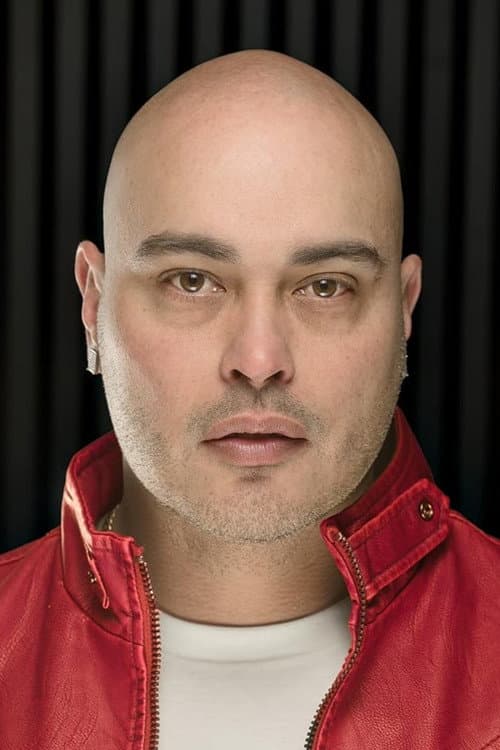 Tony  Bentajado foto