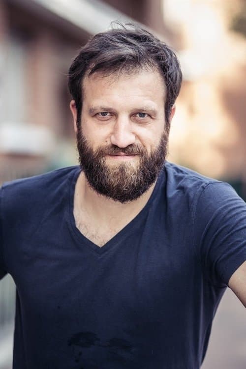 Satya Dusaugey foto