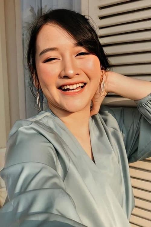 Devi Kinal Putri foto