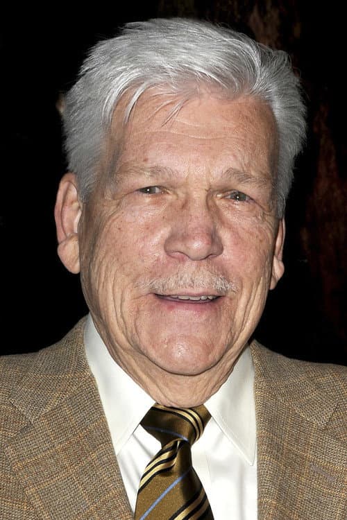 Tom Atkins foto