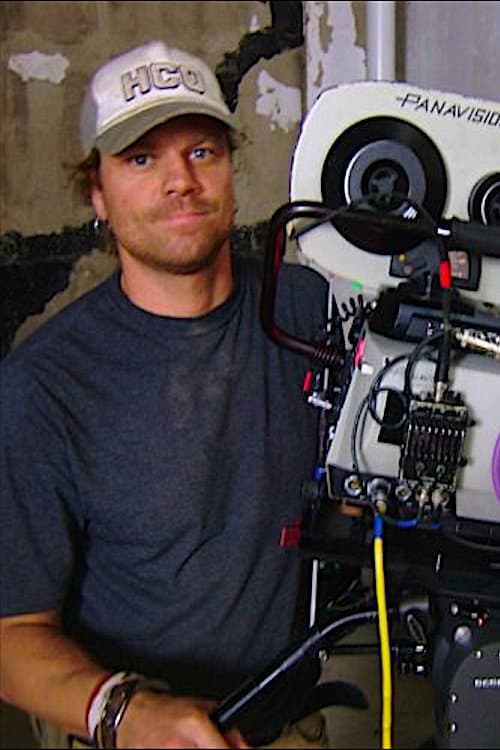 Travis Zariwny foto