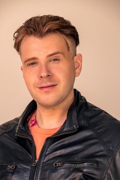 Travis John Martin foto