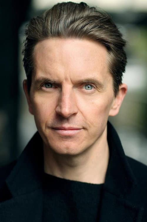 Oliver Ryan foto