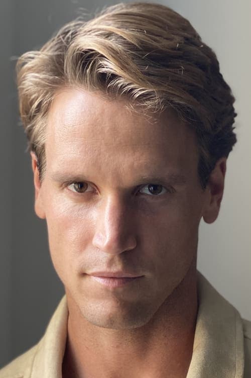 Trevor Van Uden foto