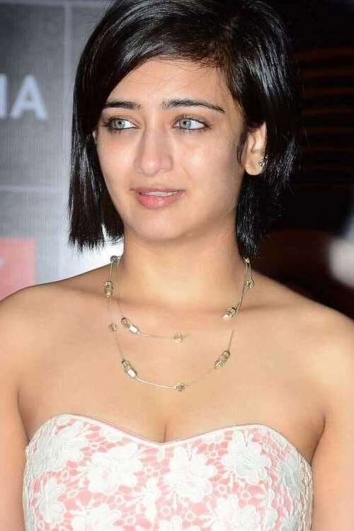 Akshara Haasan foto