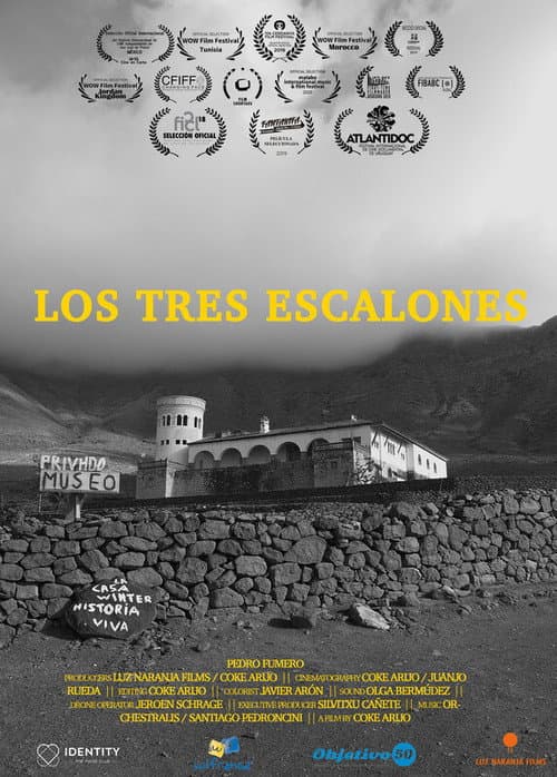 Los tres escalones (2019) poster