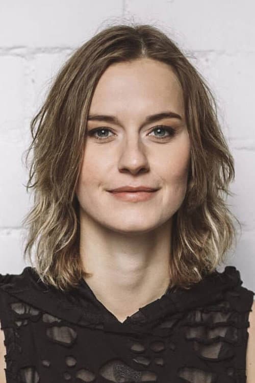 Yasi Hofer foto