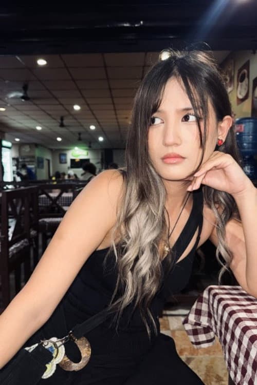 Malika Mahat foto