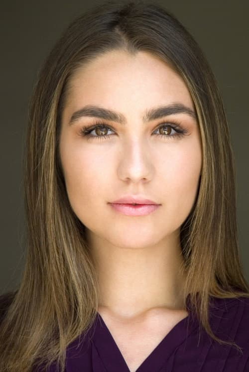 Emma Sophia Demirjian foto
