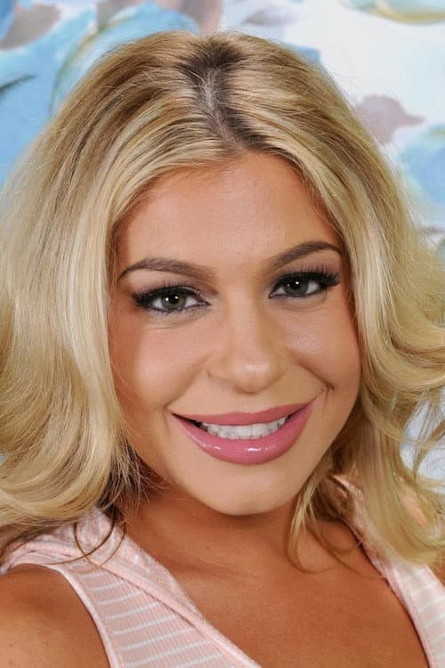 Nikki Capone foto