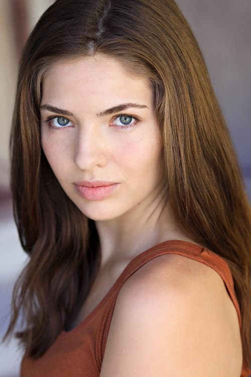 Taylor Geare foto