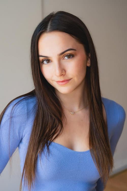 Hannah Cheramy foto