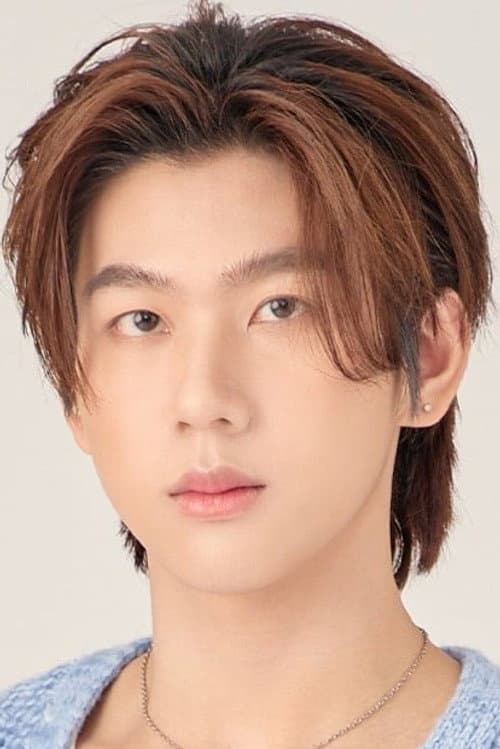 พนัชษ์กรณ์ ฤกษ์ศิริอารี foto