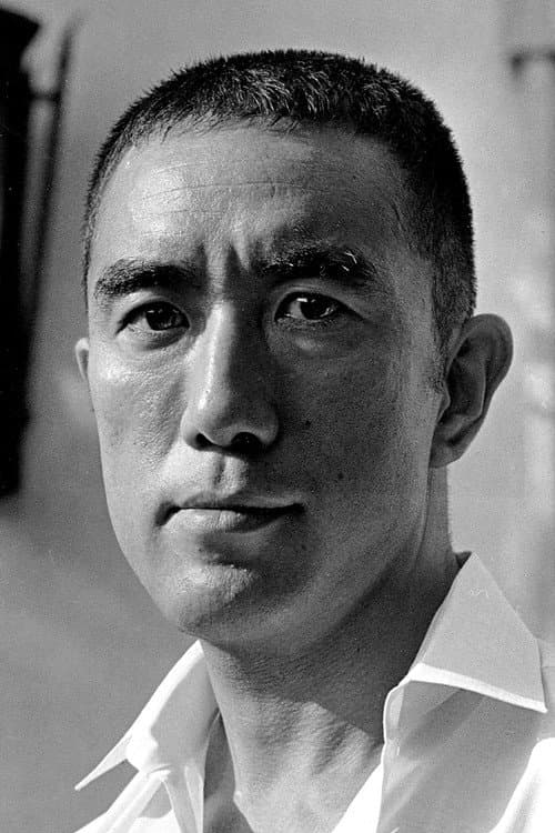 Yukio Mishima foto