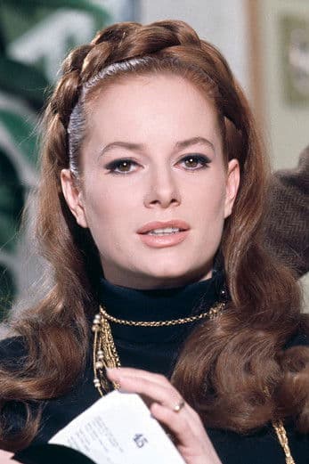 Luciana Paluzzi foto