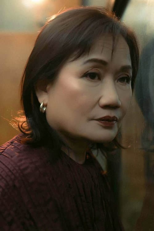 Olivia M. Lamasan foto