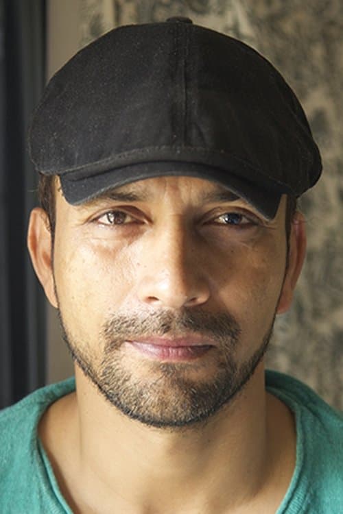 Deepak Dobriyal foto