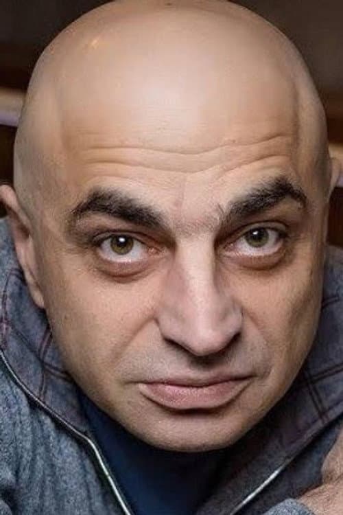 Konstantin Charmadov foto