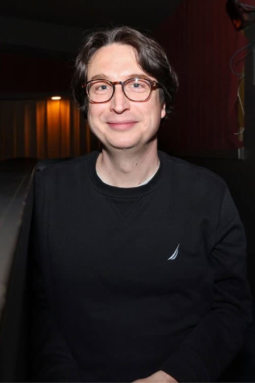 Cameron Macgowan foto