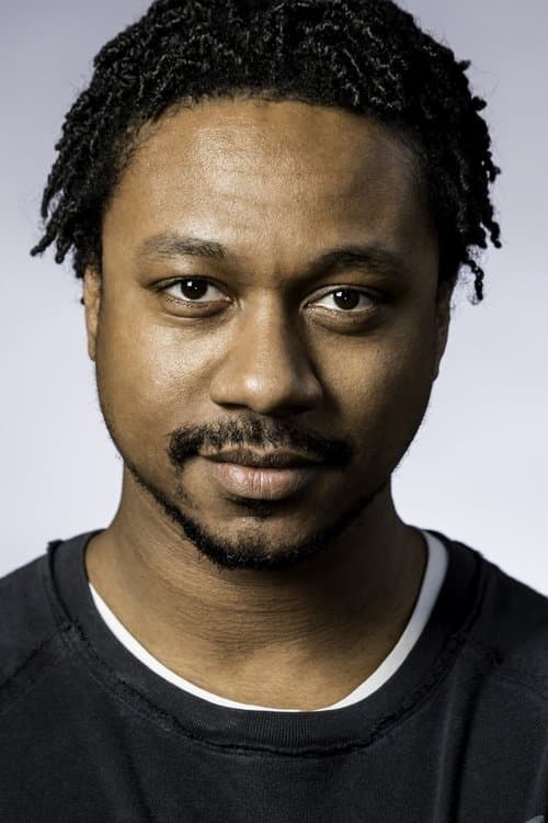 Nathaniel Martello-White foto