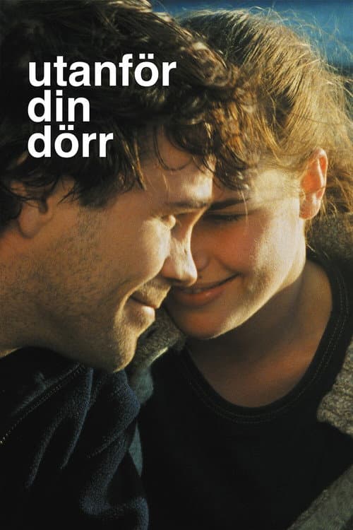 Utanför din dörr (2002) poster