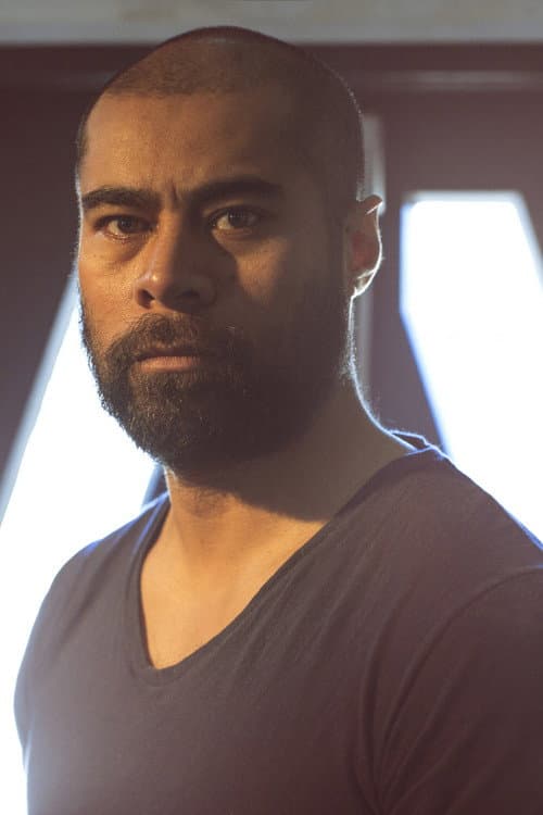 Miki Magasiva foto