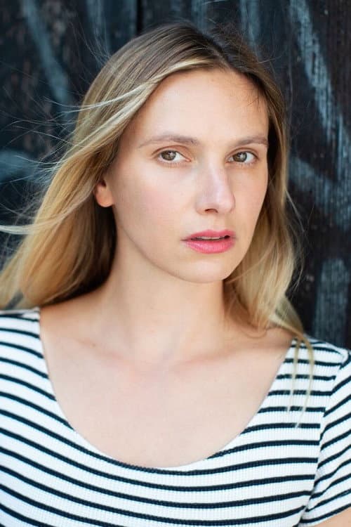 Nell Pietrzyk foto