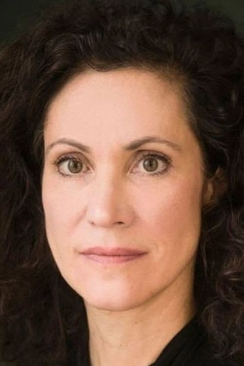 Justine Hirschfeld foto