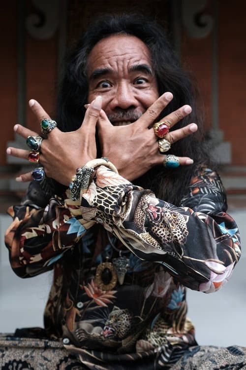 Ketut Rina foto