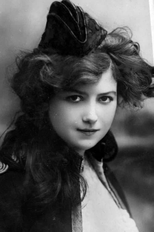 Ethel Oliver foto