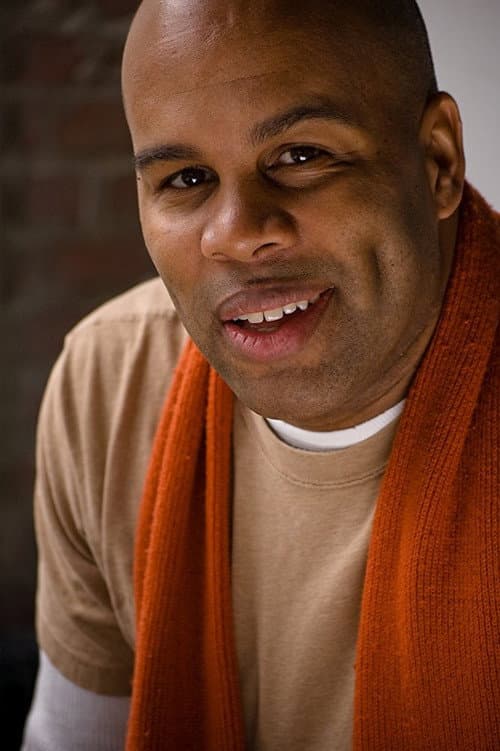 Kevin R. Free foto