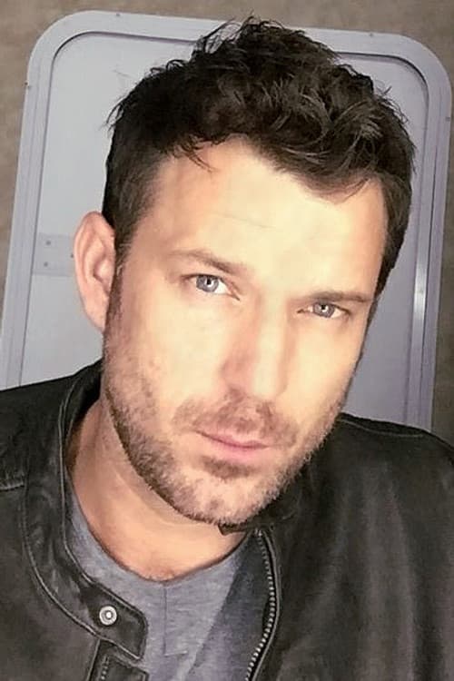 Wil Traval foto