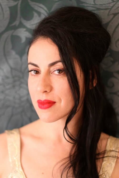 Karina Deniké foto