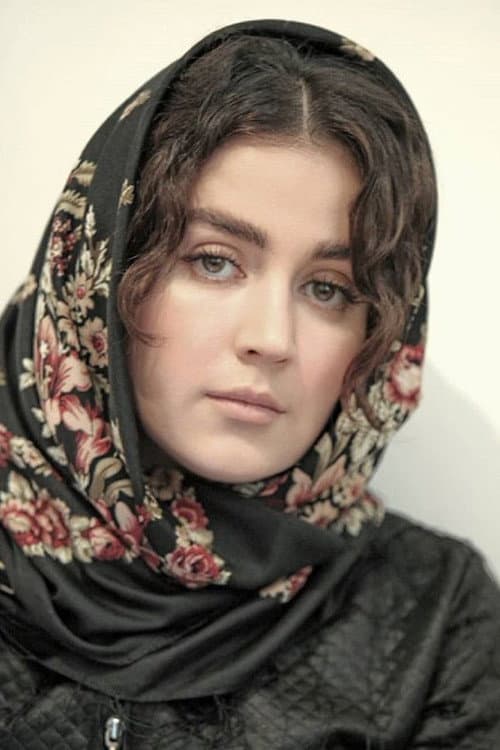 Afsaneh Pakroo foto