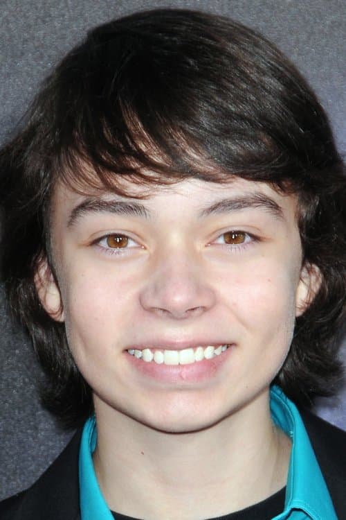 Noah Ringer foto