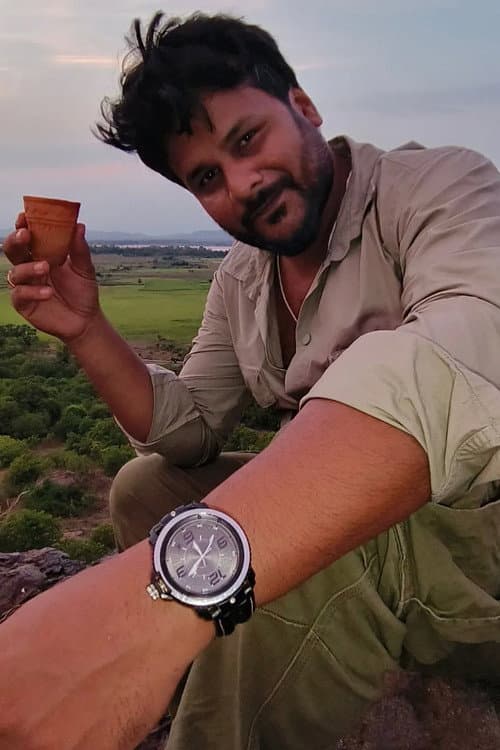 Udit Guru foto