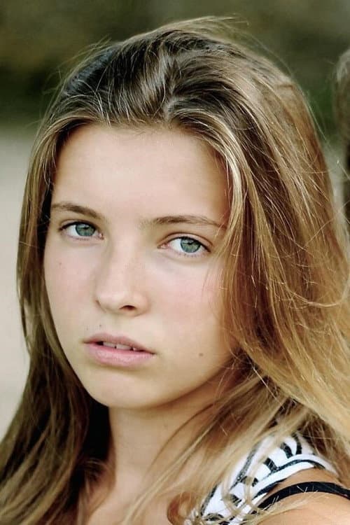 Nova-Louna Castano foto