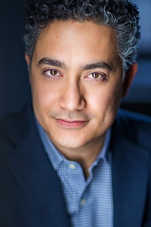Alessandro Juliani foto