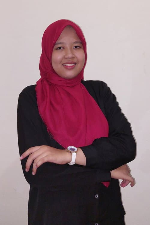 Putri Aditia Pratiwi foto