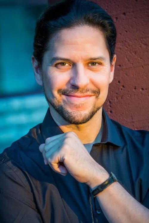 Brian J. Cano foto