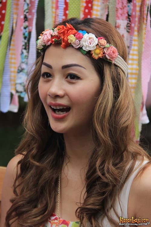 Indah Kalalo foto