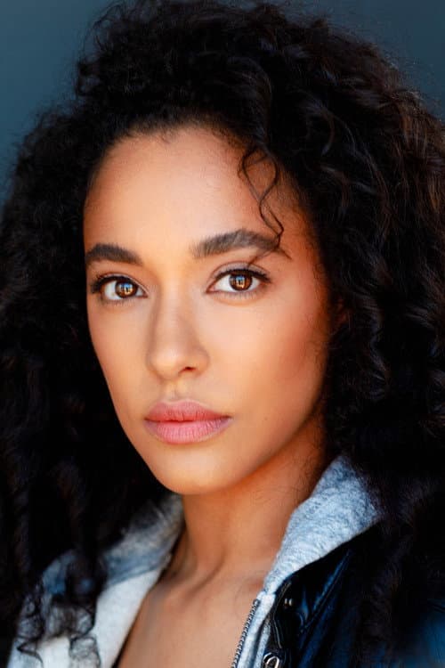 Adrienne Thomas foto