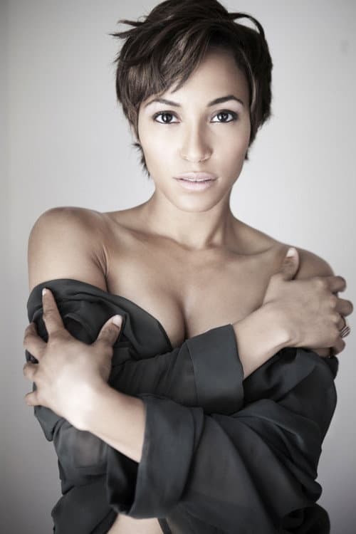 Courtney Lindsay foto