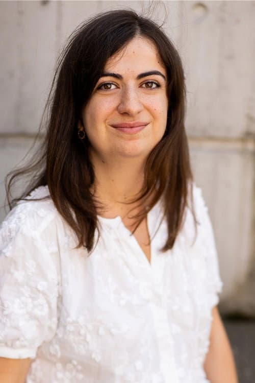 Lara Panah-Izadi foto