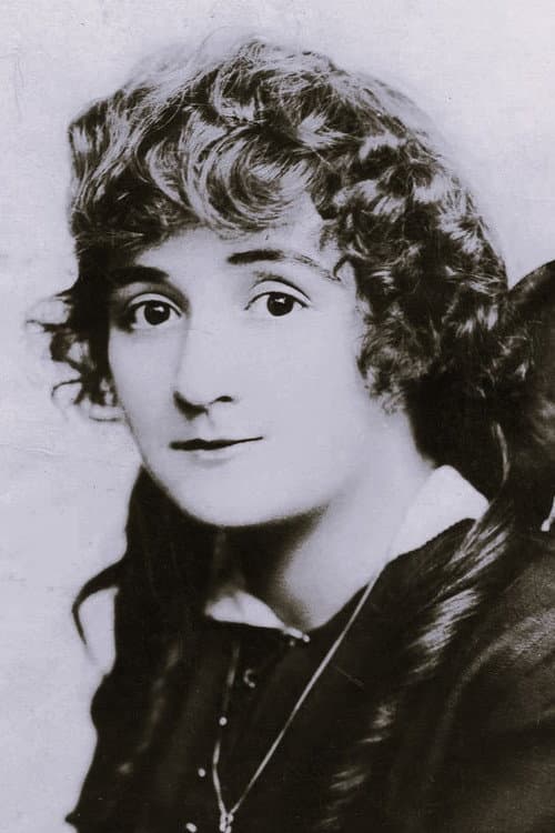 Adele DeGarde foto