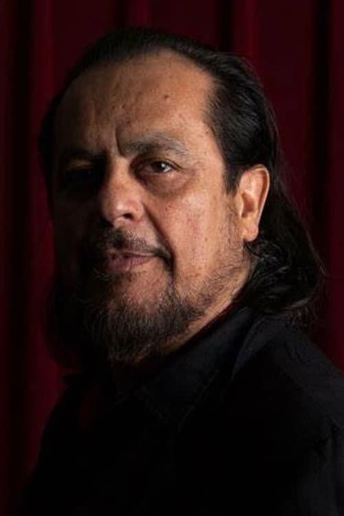 Tito Larriva foto