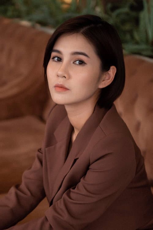Thu Hoài foto