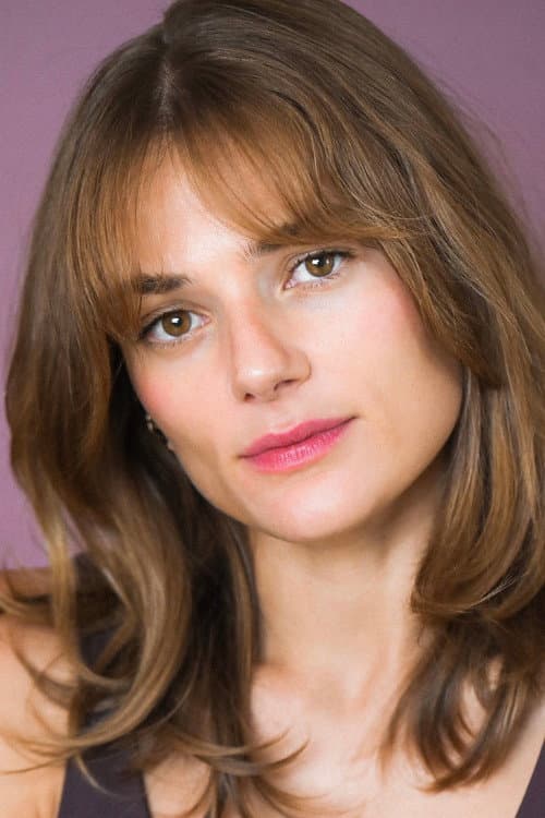 Clare Gillies foto