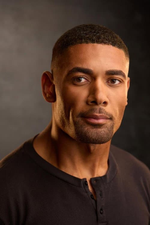 Malik Watson foto