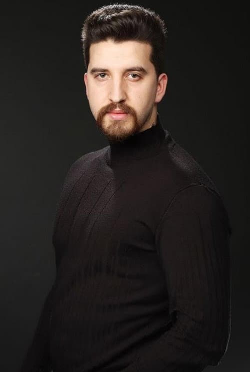 Tuna Yaşar foto